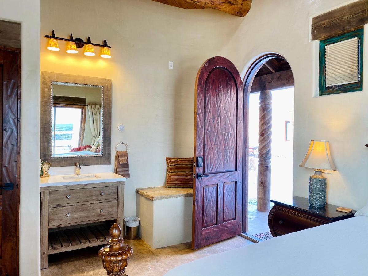 Abiquiu The Grand Hacienda Inn With Breakfast المظهر الخارجي الصورة