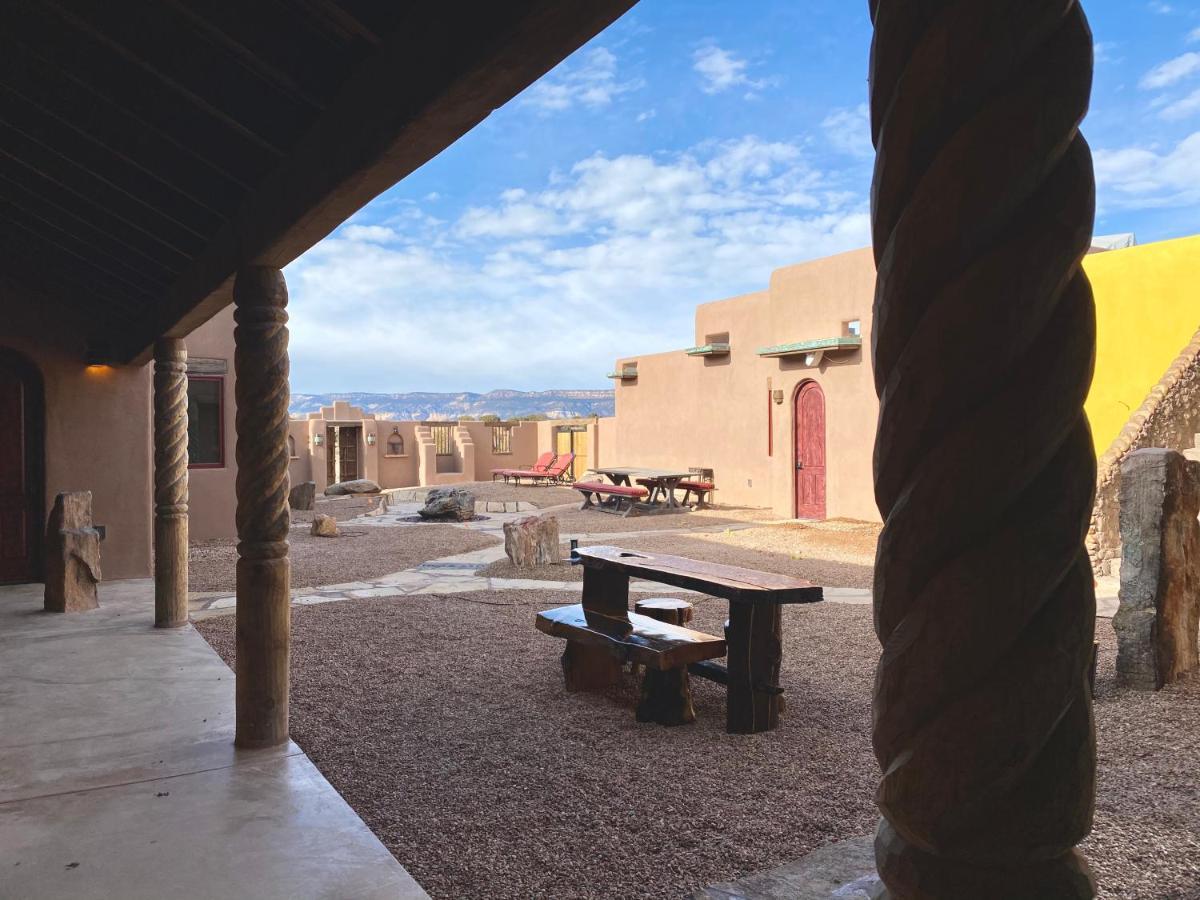 Abiquiu The Grand Hacienda Inn With Breakfast المظهر الخارجي الصورة