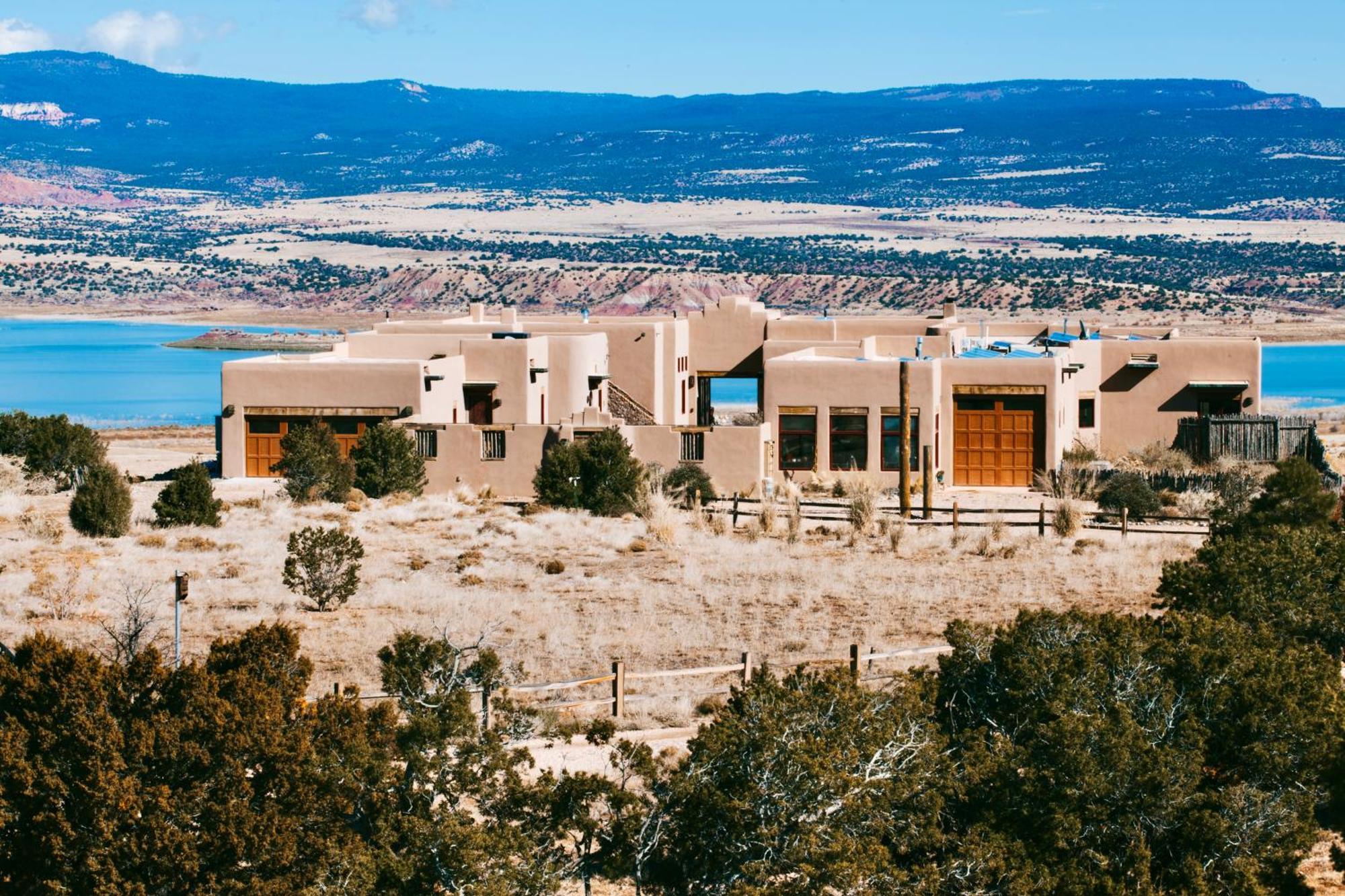 Abiquiu The Grand Hacienda Inn With Breakfast المظهر الخارجي الصورة